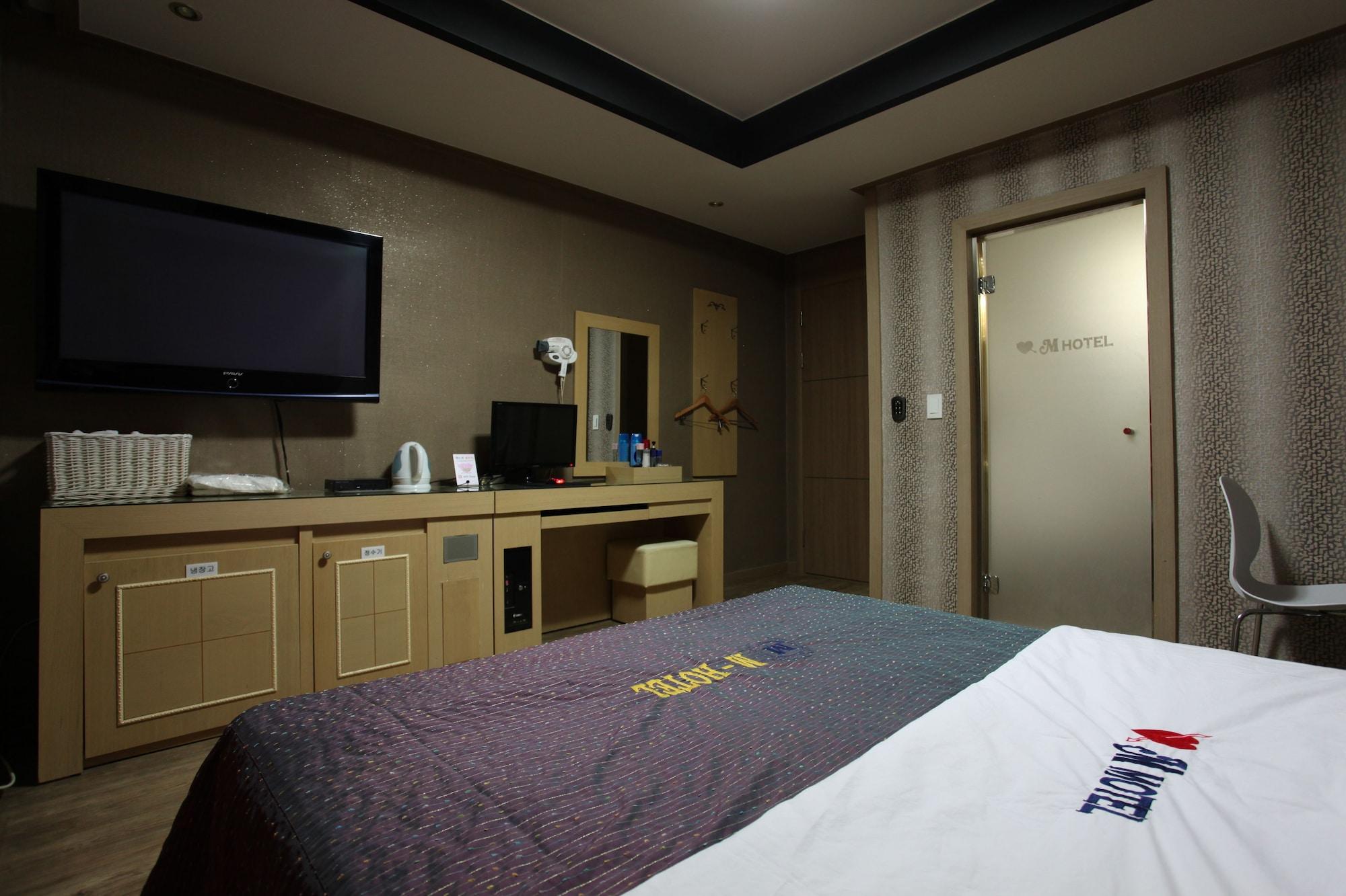 M Motel Songtan Pyeongtaek Eksteriør billede